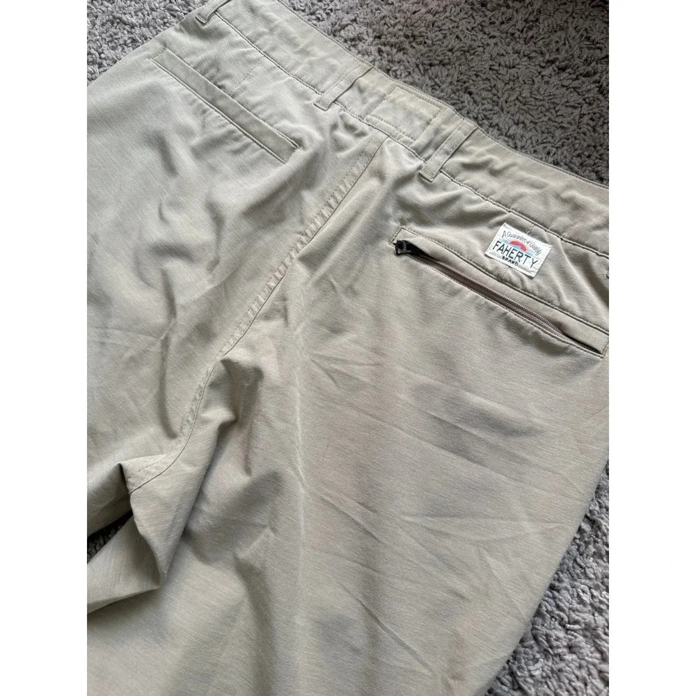 Faherty All Day Shorts Mens 29 Khaki Tan Hybrid Stretch‎ Board Shorts Chino 9 In